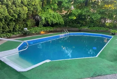 49 Grinell Avenue Tiverton RI 02878