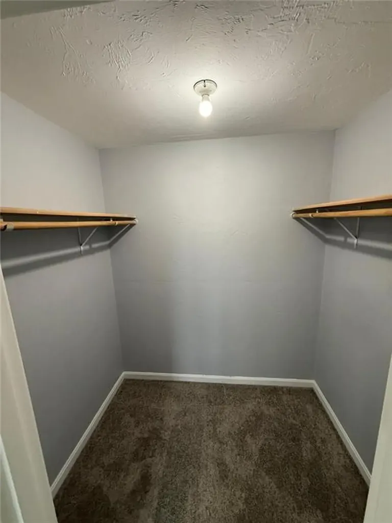 10 26 Saratoga Avenue Pawtucket RI 02861