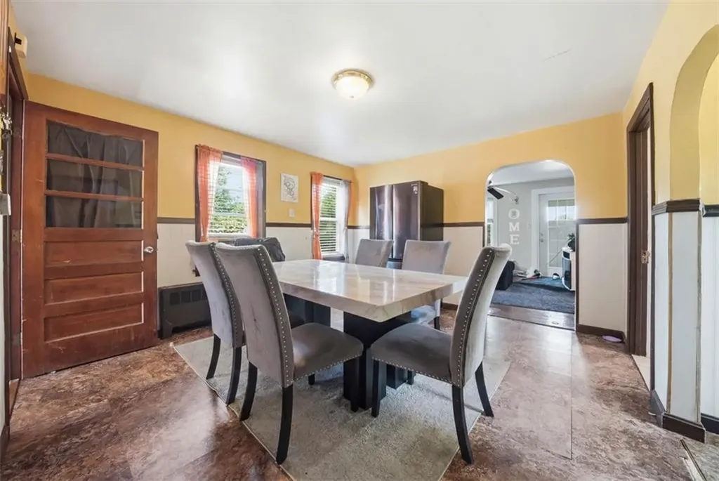 87 Manton Street Pawtucket RI 02861