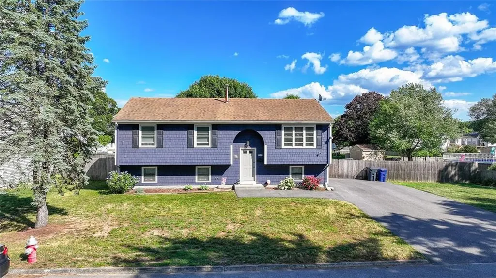 243 Warner Brook Drive Warwick RI 02889