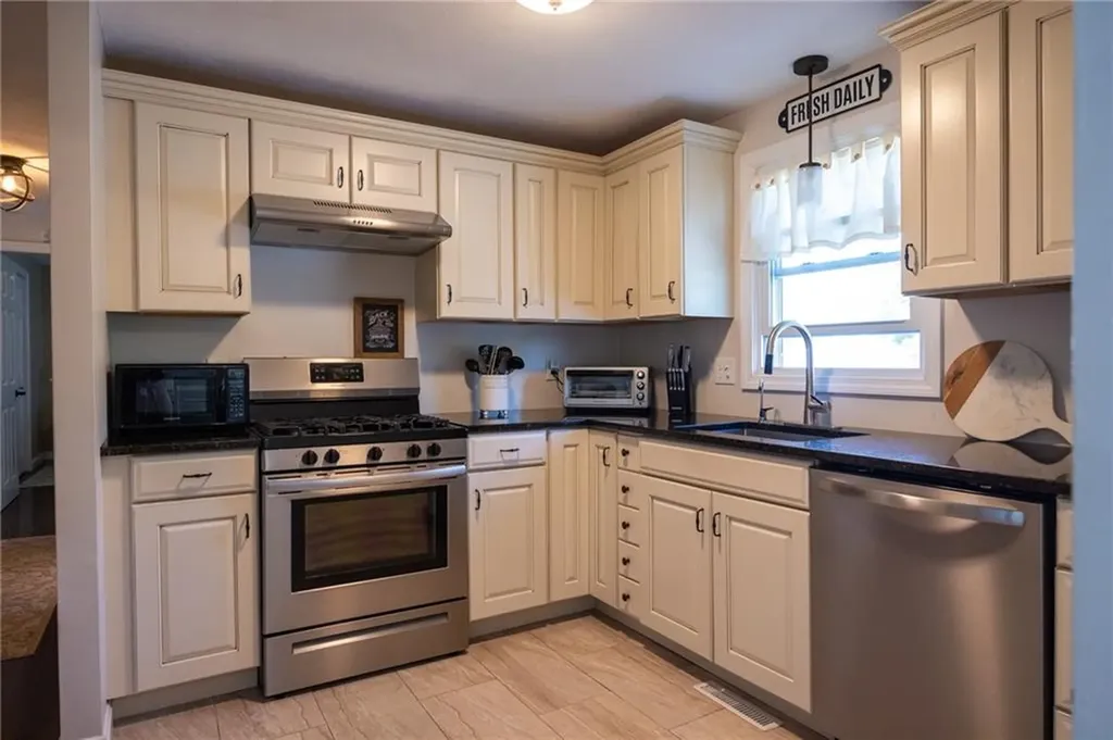 243 Warner Brook Drive Warwick RI 02889