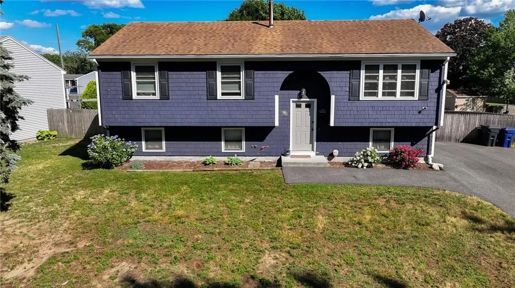 243 Warner Brook Drive Warwick RI 02889