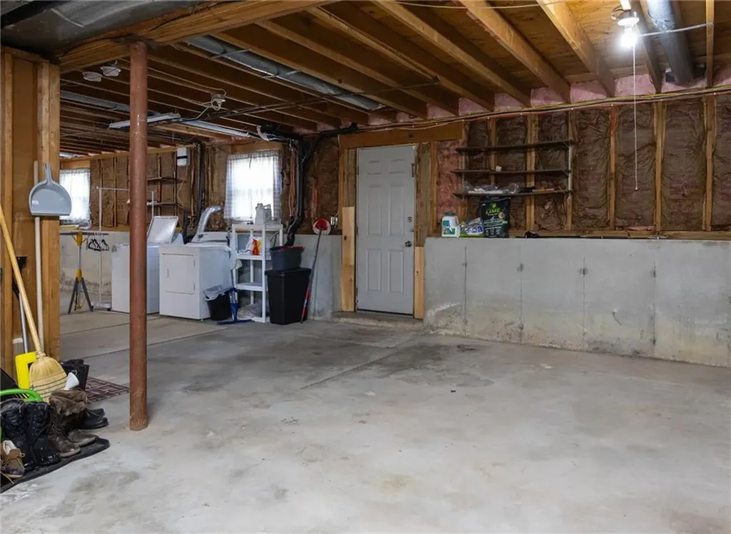 243 Warner Brook Drive Warwick RI 02889