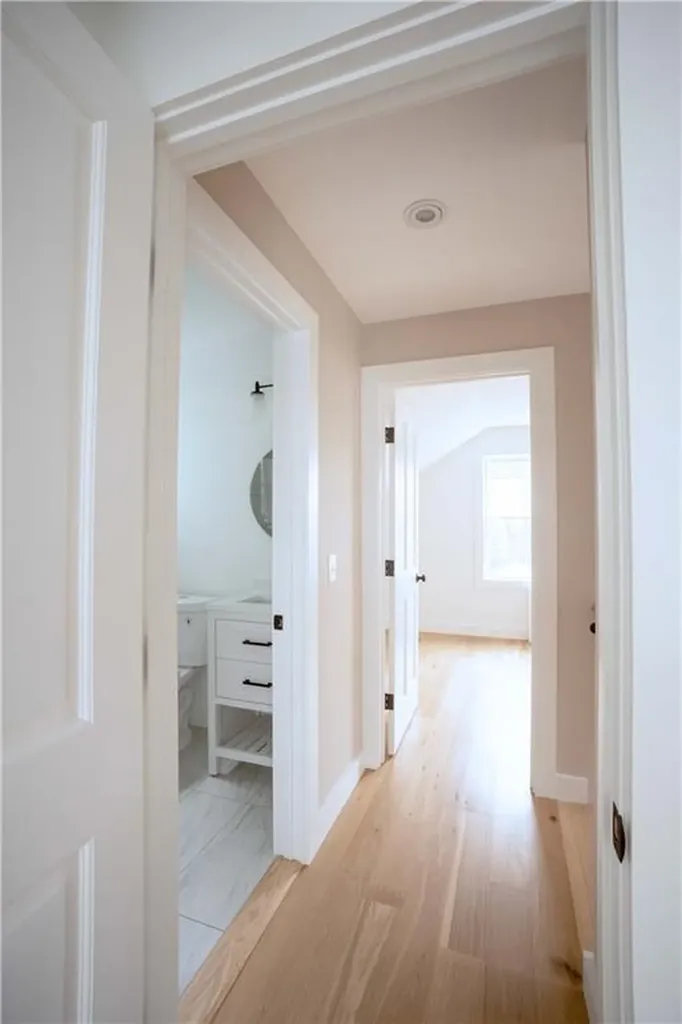 57 Callender Avenue Newport RI 02840