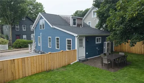 57 Callender Avenue Newport RI 02840