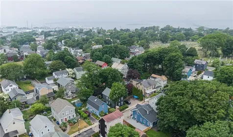 57 Callender Avenue Newport RI 02840