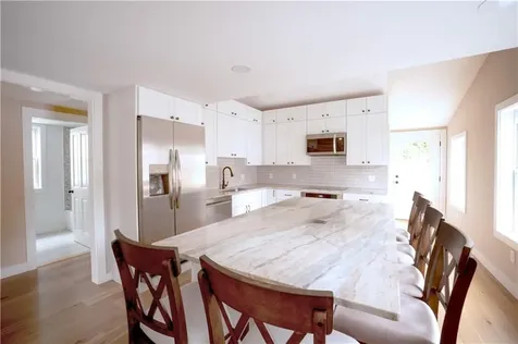 57 Callender Avenue Newport RI 02840