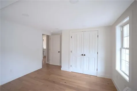 57 Callender Avenue Newport RI 02840