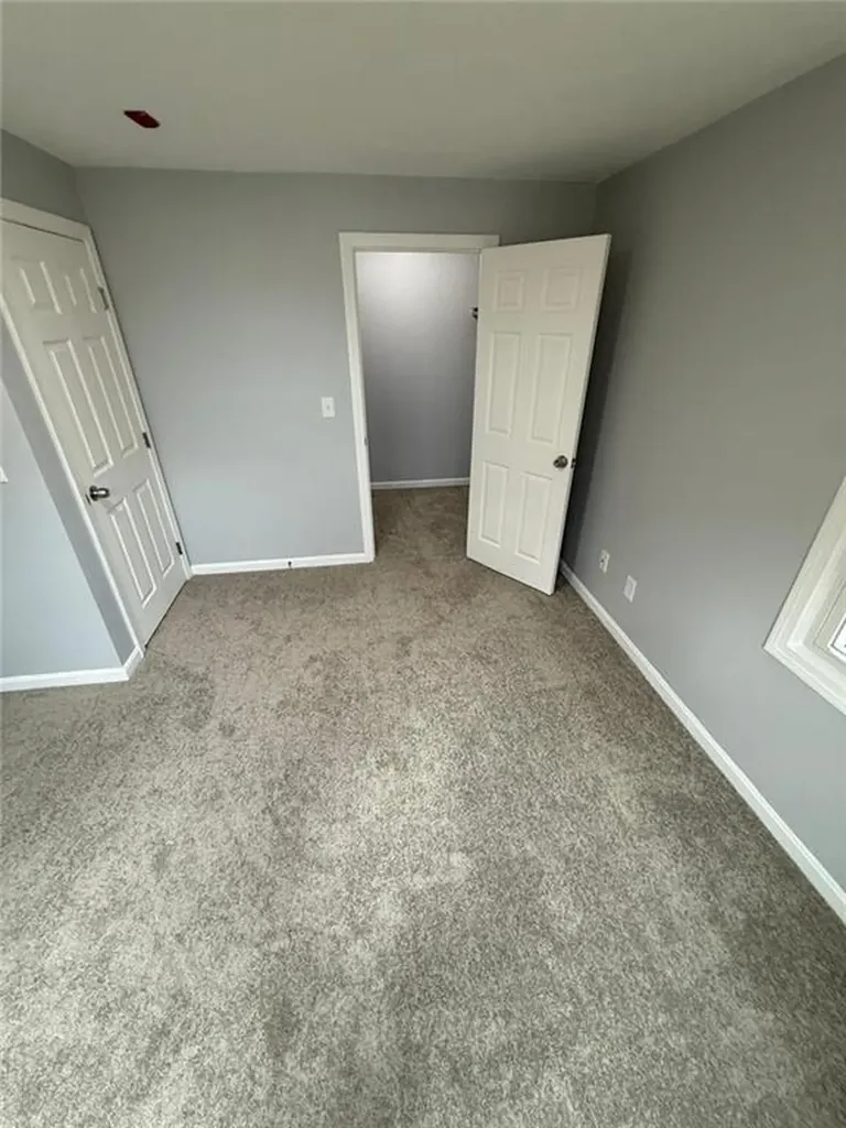 10 26 Saratoga Avenue Pawtucket RI 02861