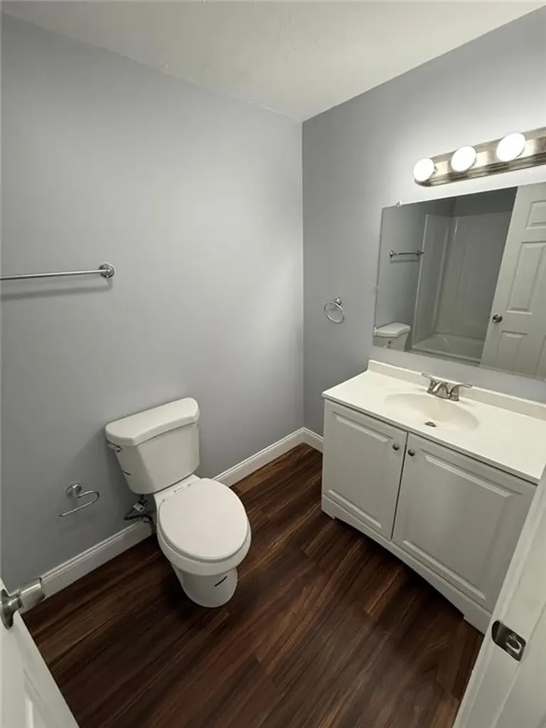 10 26 Saratoga Avenue Pawtucket RI 02861