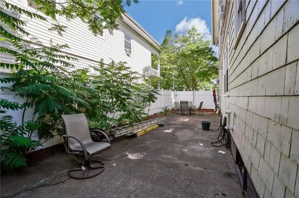 155 Alabama Avenue Providence RI 02905