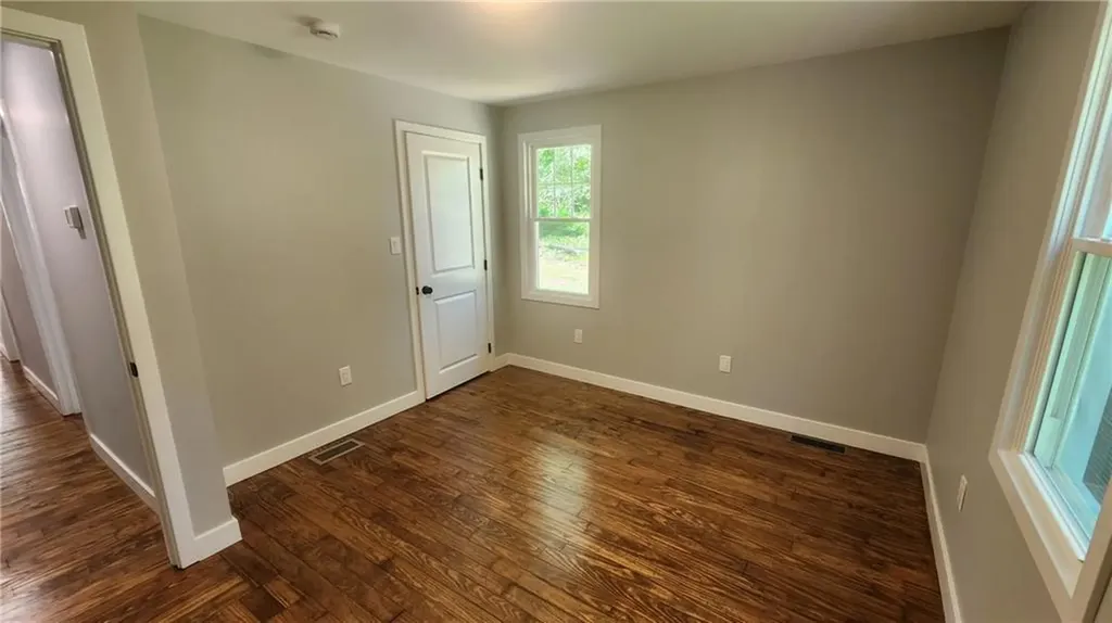 943 B Wordens Pond Road South Kingstown RI 02879