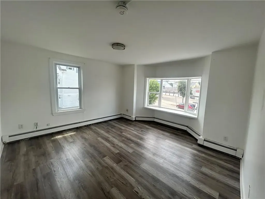 605 Broadway Pawtucket RI 02860