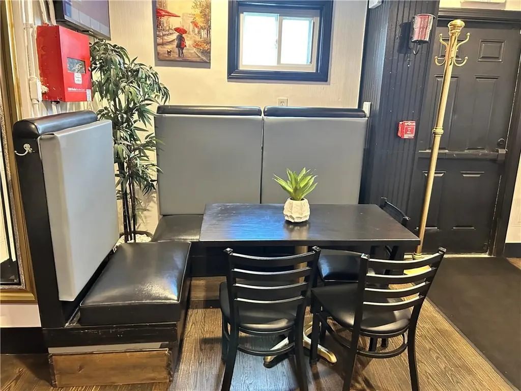 605 Broadway Pawtucket RI 02860