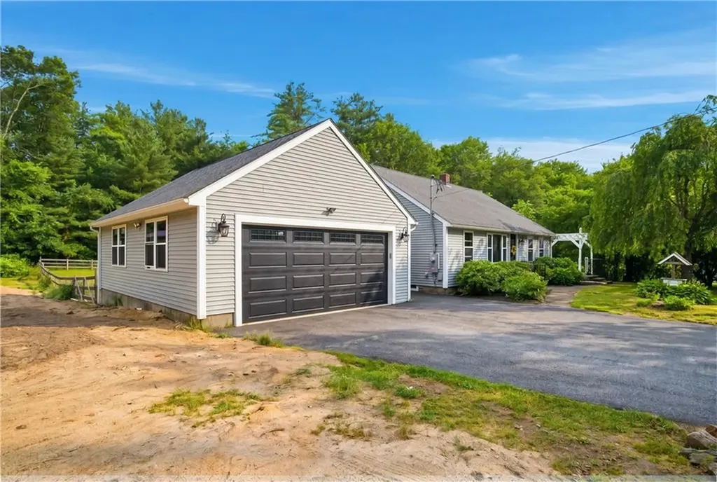 1070 Tarkiln Road Burrillville RI 02830