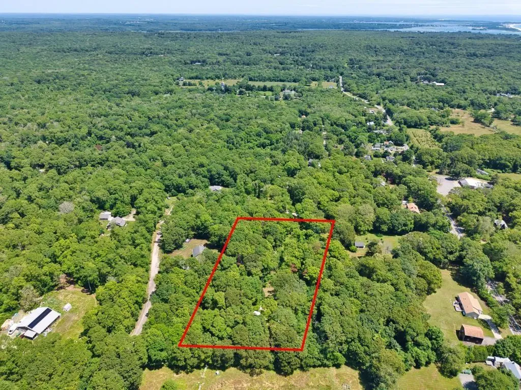99 A Pottersville Road Little Compton RI 02837