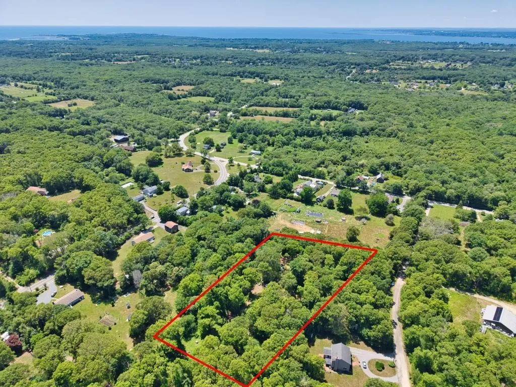 99 A Pottersville Road Little Compton RI 02837