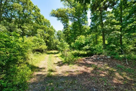 99 A Pottersville Road Little Compton RI 02837