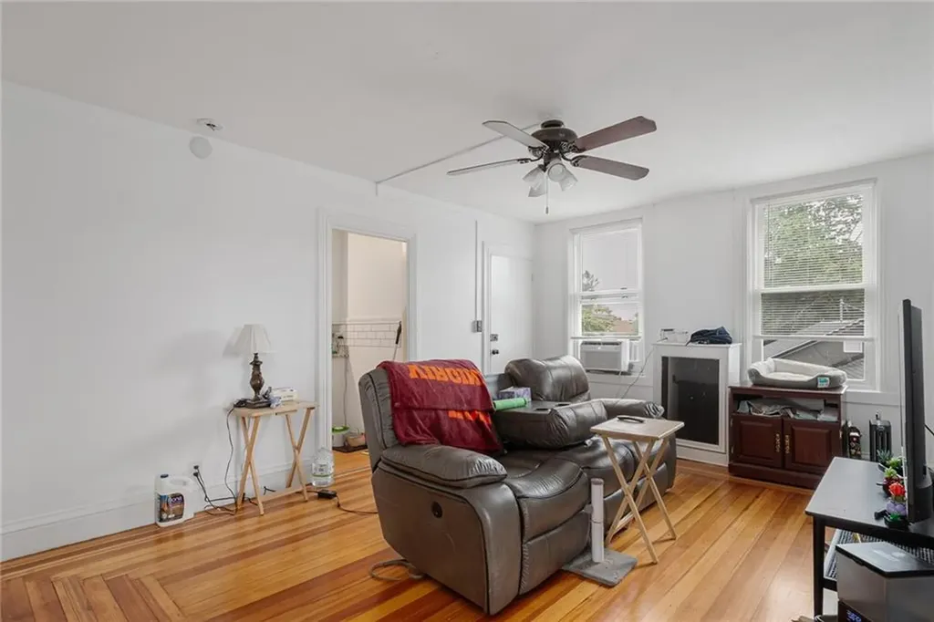 339 Waterman Avenue East Providence RI 02914