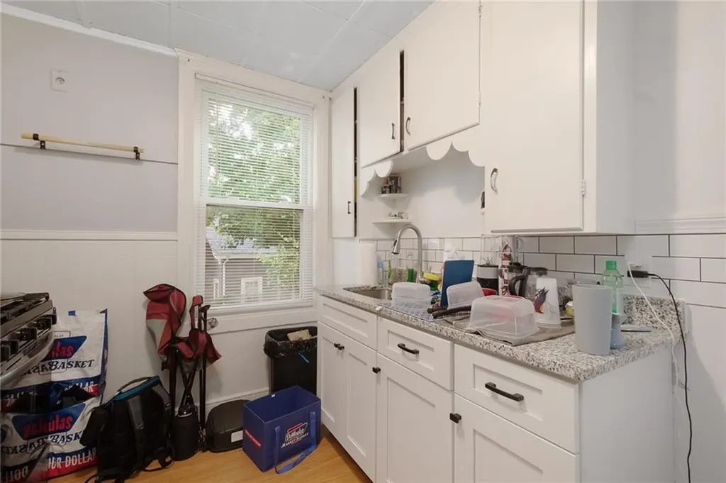339 Waterman Avenue East Providence RI 02914
