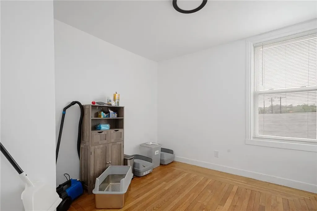 339 Waterman Avenue East Providence RI 02914
