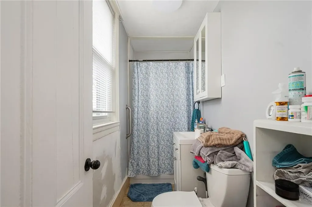 339 Waterman Avenue East Providence RI 02914