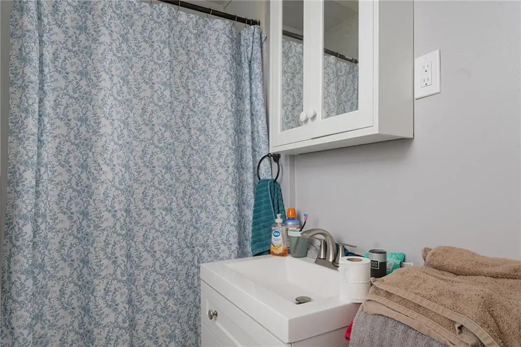 339 Waterman Avenue East Providence RI 02914