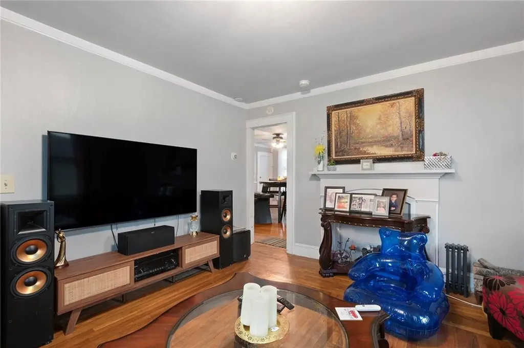 339 Waterman Avenue East Providence RI 02914
