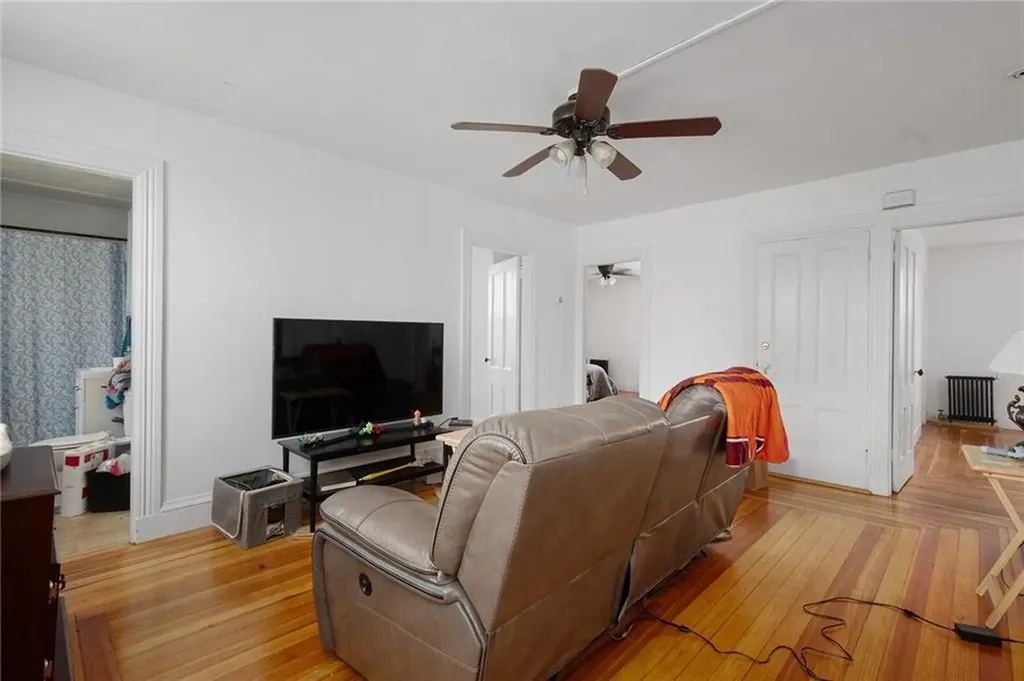 339 Waterman Avenue East Providence RI 02914