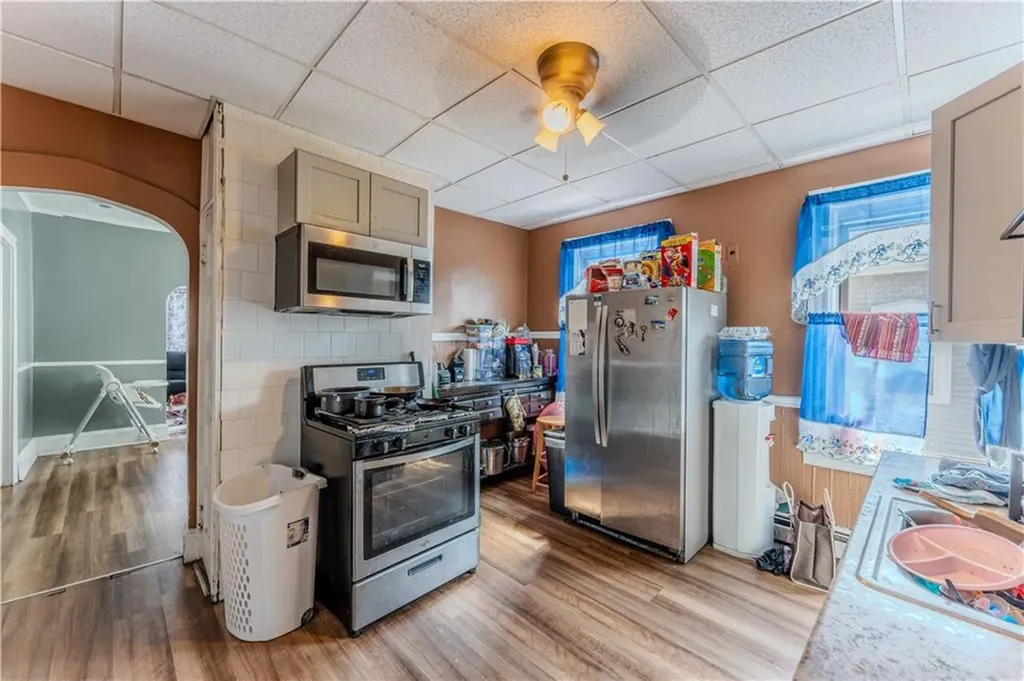 95 97 Laban Street Providence RI 02909