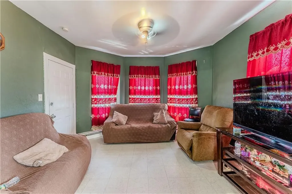 95 97 Laban Street Providence RI 02909