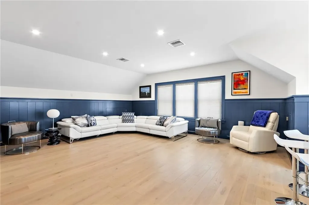 8 Lookout Lane Portsmouth RI 02871