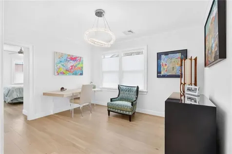 8 Lookout Lane Portsmouth RI 02871
