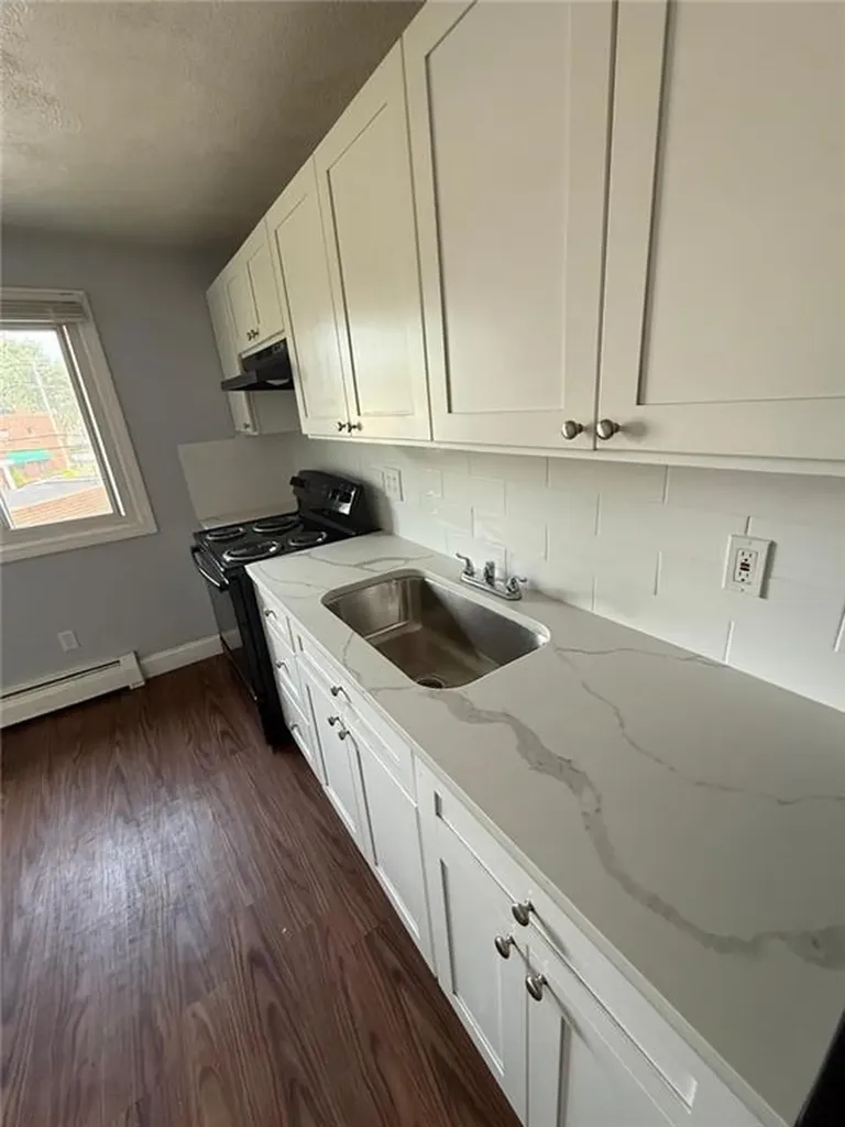 9 Melton Street Pawtucket RI 02860