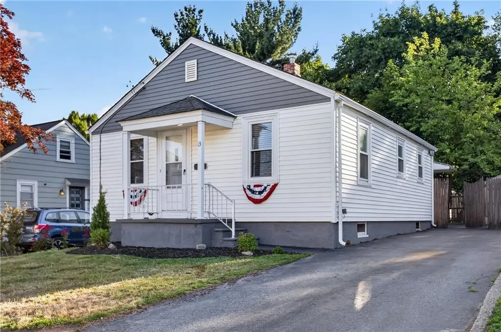 13 Delmont Street Johnston RI 02919
