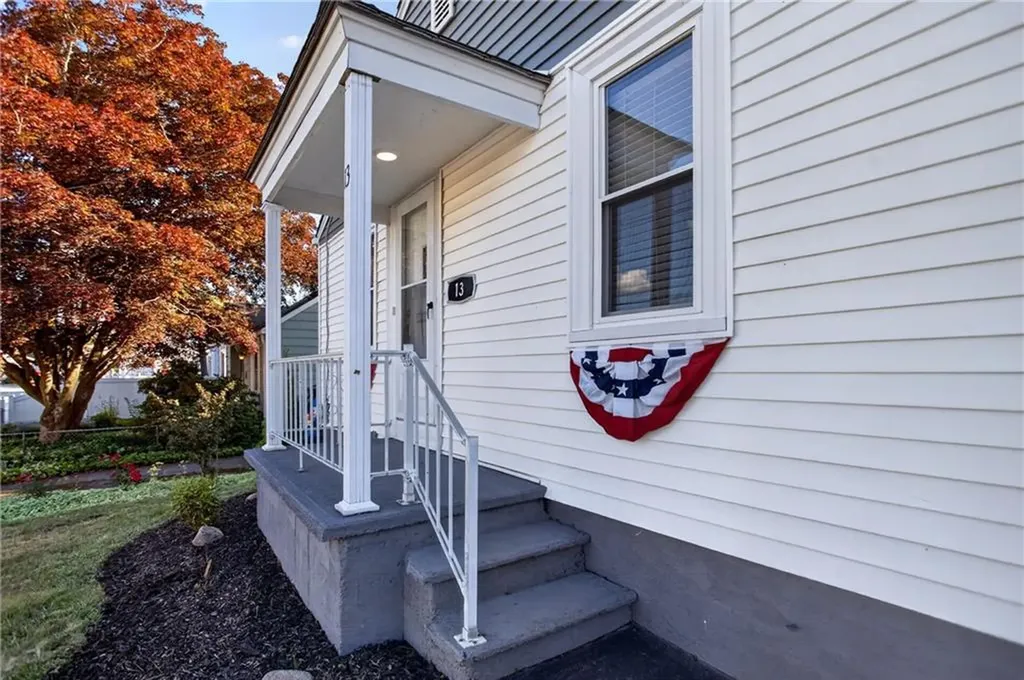 13 Delmont Street Johnston RI 02919
