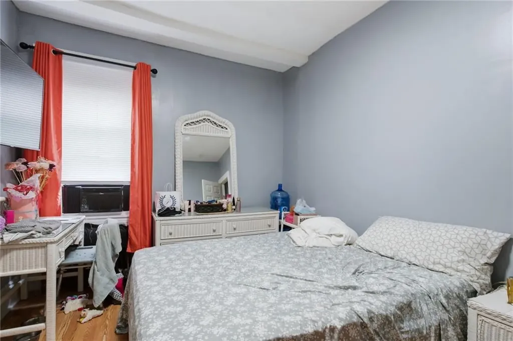 156 160 Bridgham Street Providence RI 02909