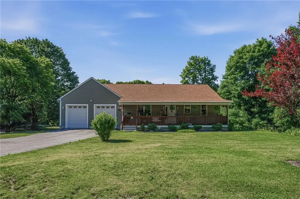 585 East Avenue Burrillville RI 02830