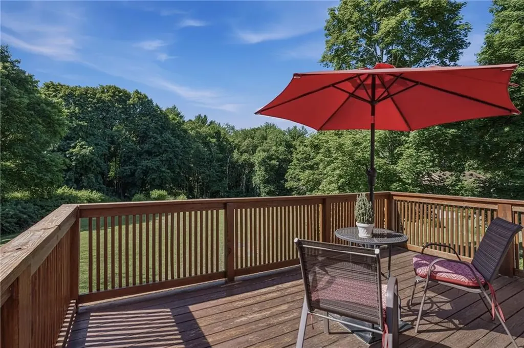 585 East Avenue Burrillville RI 02830