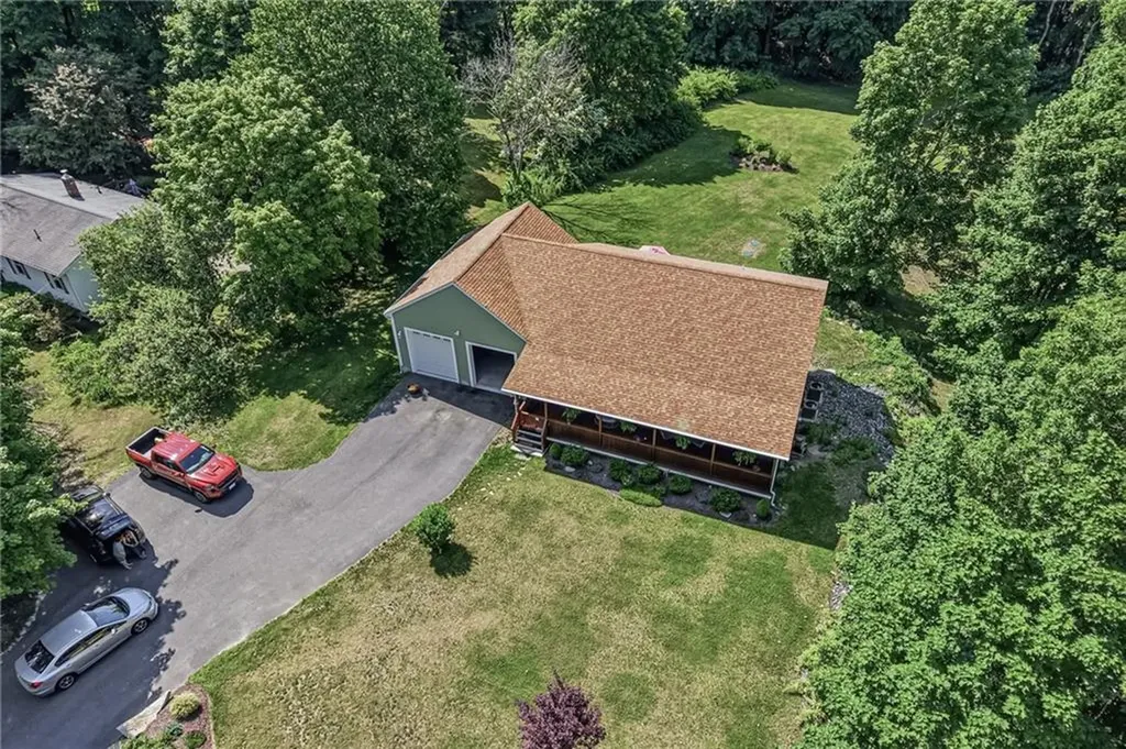 585 East Avenue Burrillville RI 02830