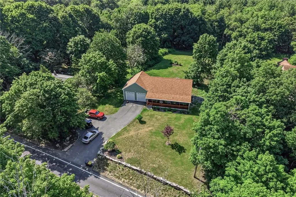 585 East Avenue Burrillville RI 02830
