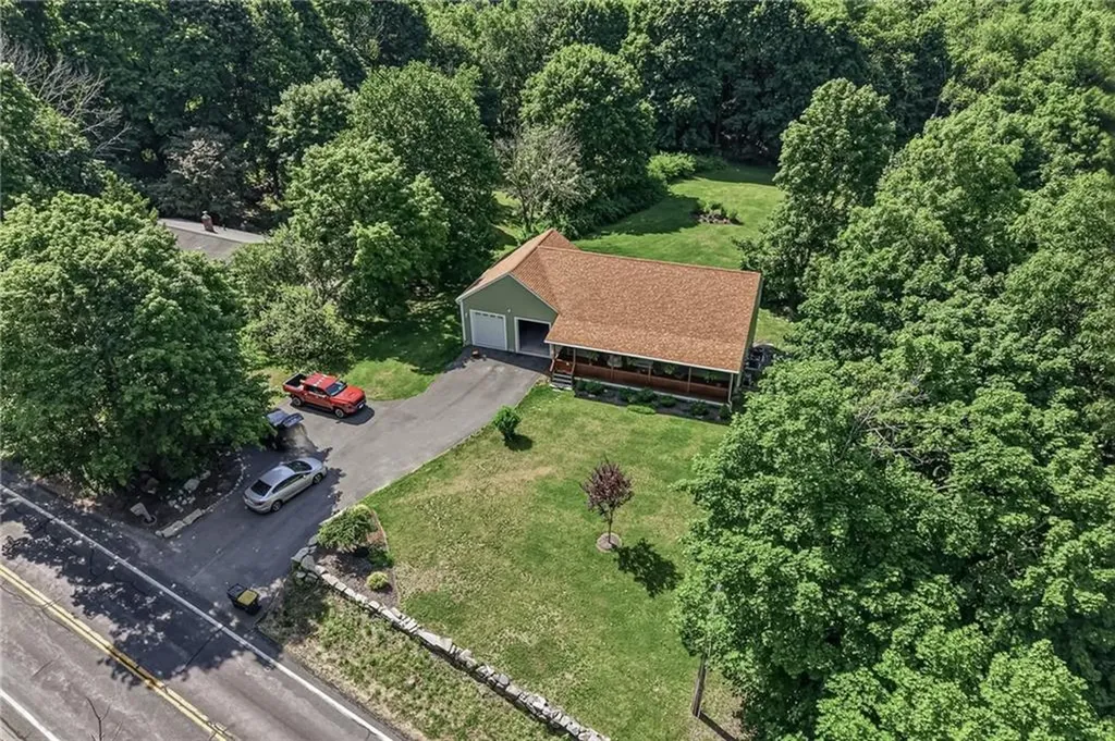 585 East Avenue Burrillville RI 02830