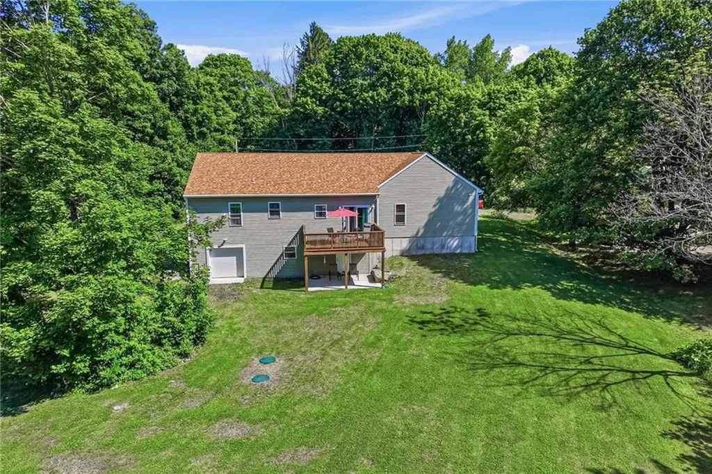 585 East Avenue Burrillville RI 02830