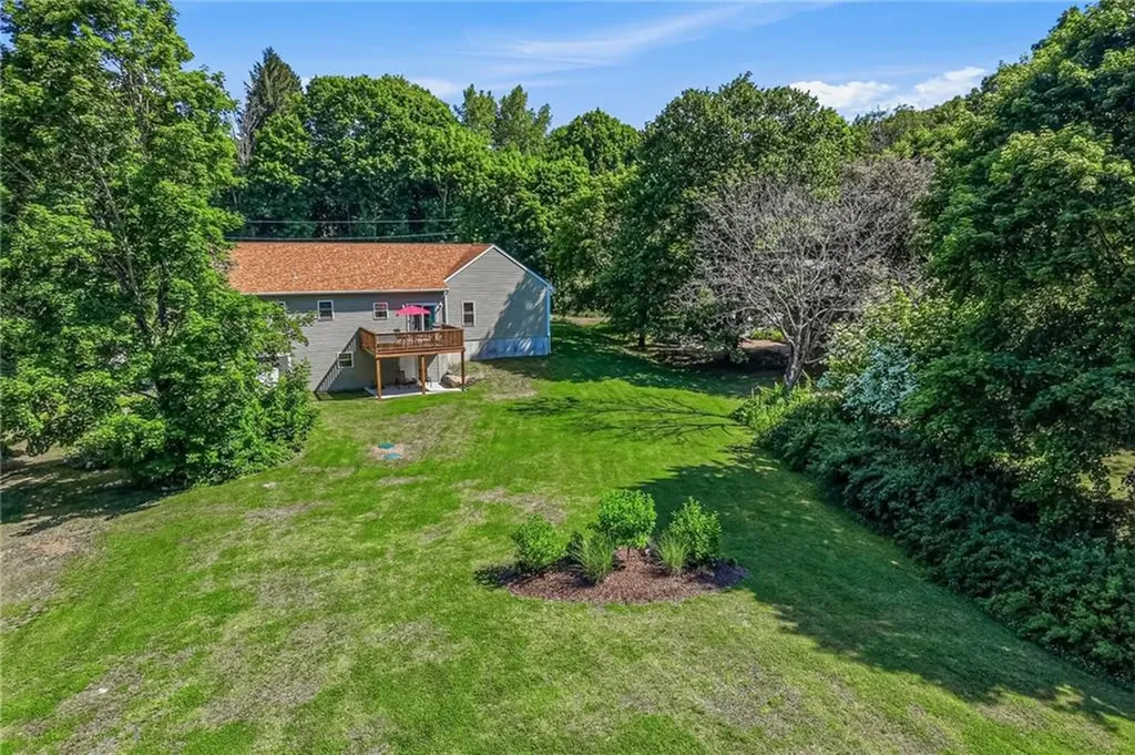 585 East Avenue Burrillville RI 02830