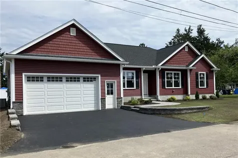 24 Murray Avenue North Kingstown RI 02852