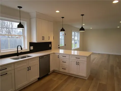 24 Murray Avenue North Kingstown RI 02852