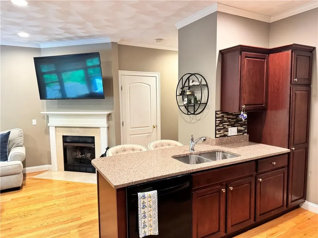 1 Santini Street North Providence RI 02904