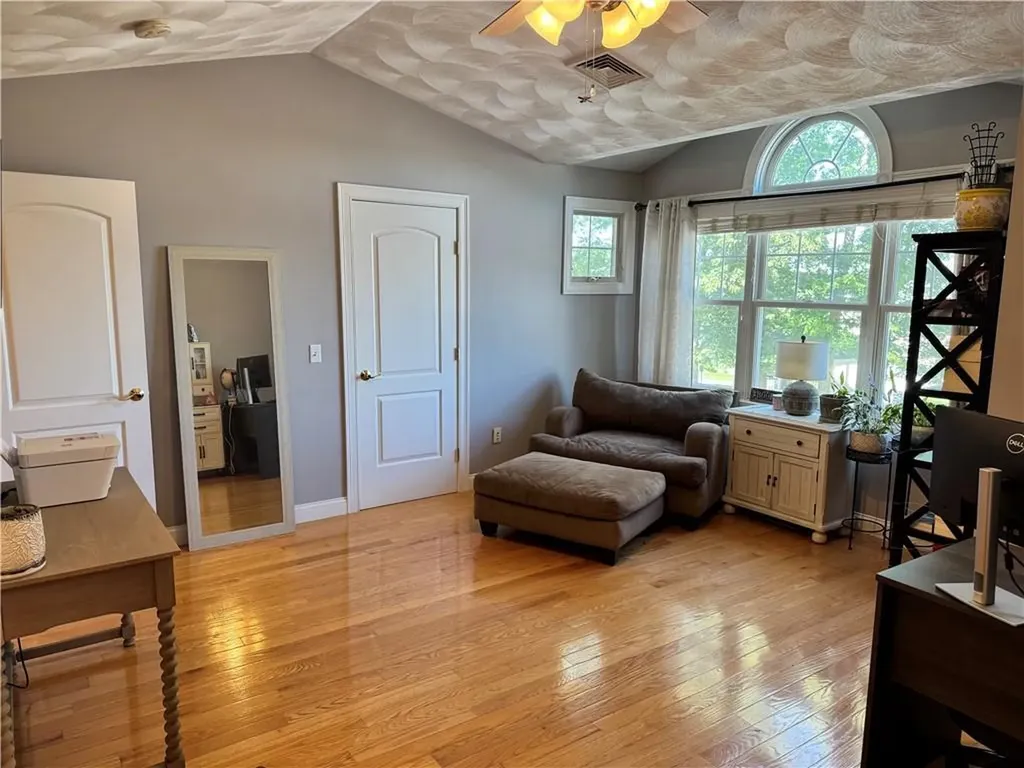 1 Santini Street North Providence RI 02904