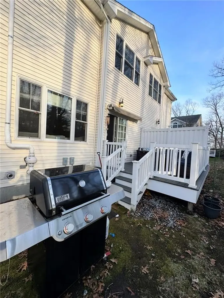 1 Santini Street North Providence RI 02904