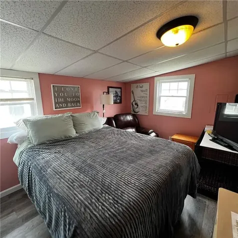 240 6w4 Cards Pond Road South Kingstown RI 02879